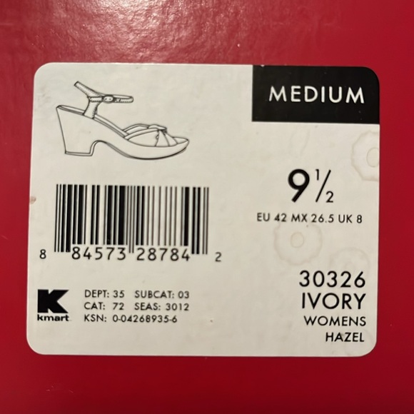 Ladies size 9 1/2 wedges - Picture 2 of 6